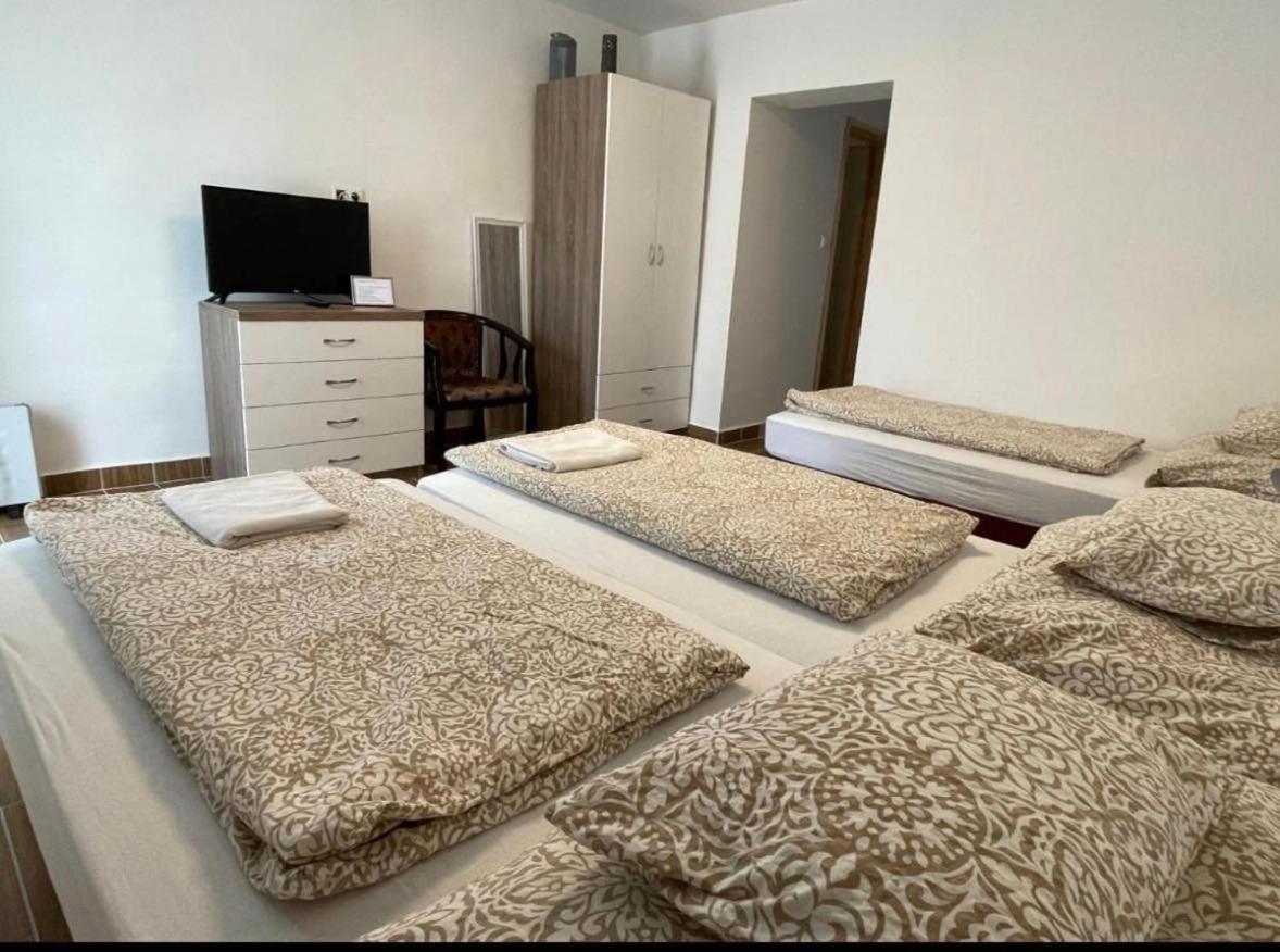 Freedom Apartman Mórahalom Eksteriør billede